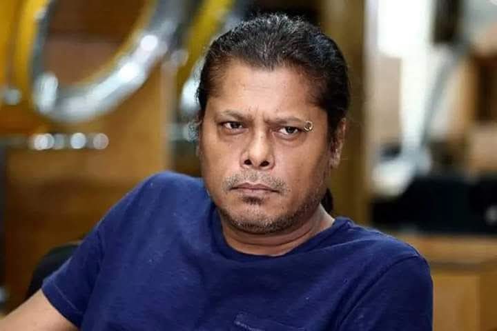 রোমের হোটেল বিতর্কে যা বললেন - জেমস