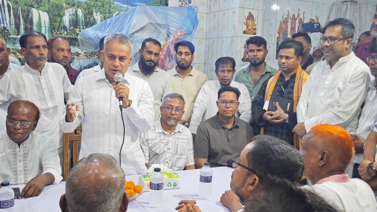 ধর্মীয় সম্প্রীতি ও সমান অধিকার নিশ্চিত করতে চায় সরকার: শেখ রবিউল আলম
